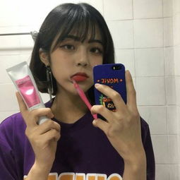 可爱宝贝洗洗头